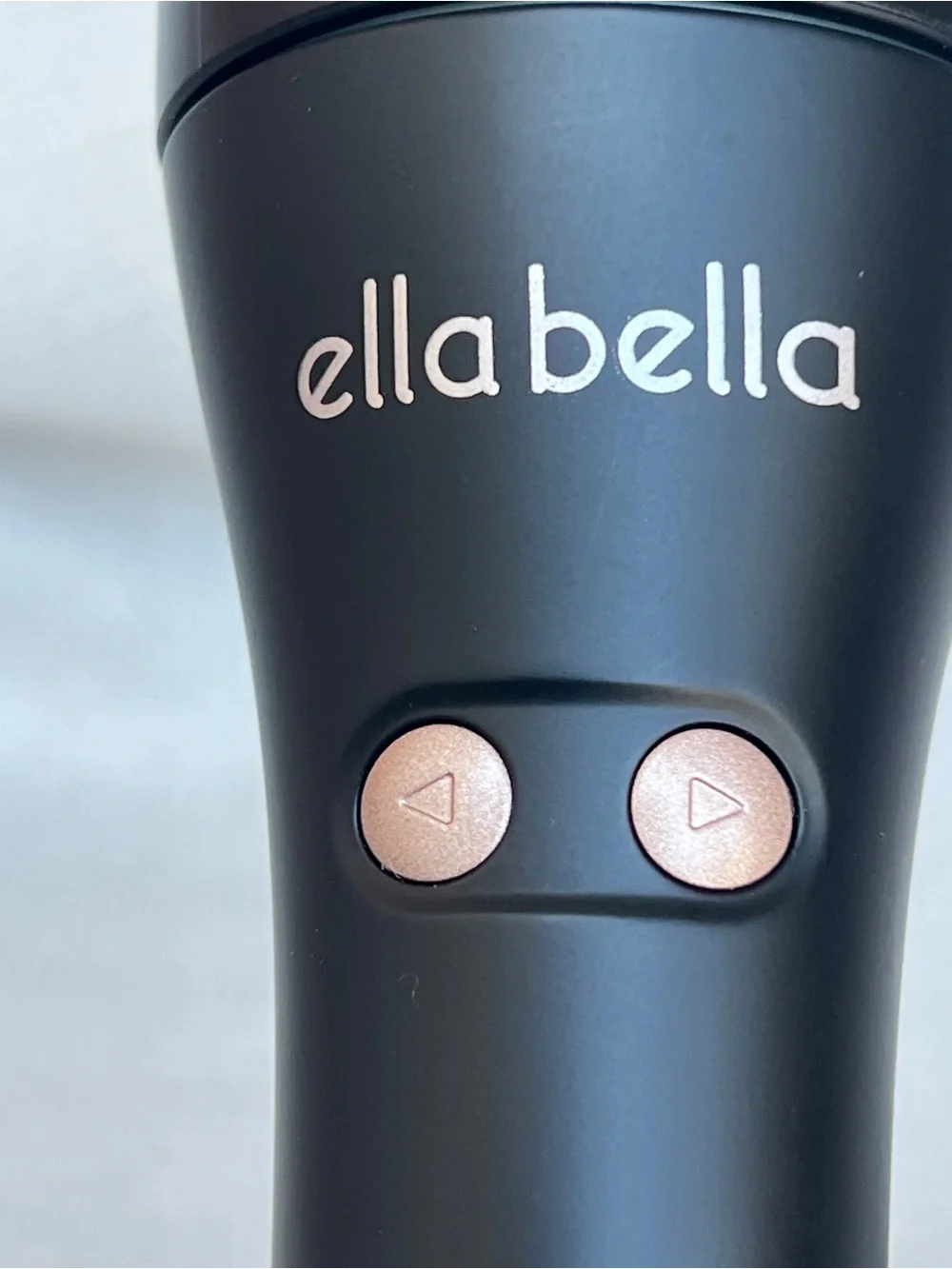 Ella Bella Curling Wand in Black with Rose Gold Accents